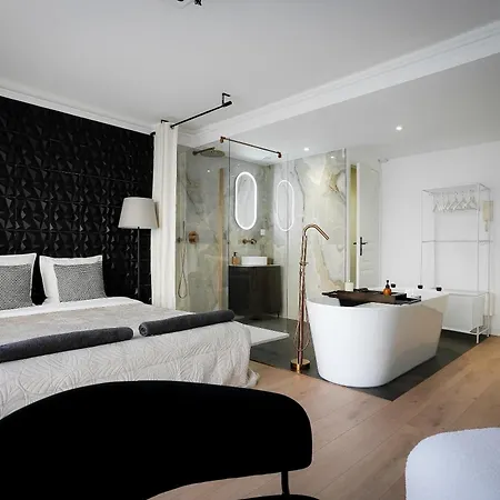 Studioluxcannes - Premium Avec Baignoire A Cannes, A 2 Min Et Palais Des Festivals Апартаменты