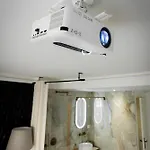 Appartement Studioluxcannes - Premium Avec Baignoire à Cannes, à 2 Min Et Palais Des Festivals Cannes