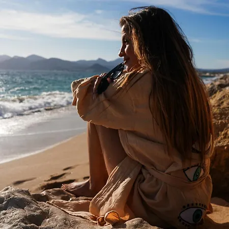 Studioluxcannes - Premium Avec Baignoire A Cannes, A 2 Min Et Palais Des Festivals Lägenhet