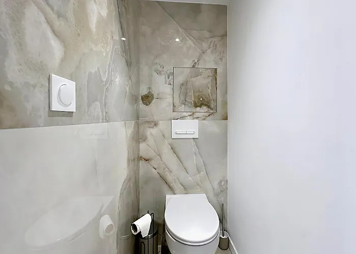 Studioluxcannes - Premium Avec Baignoire A Cannes, A 2 Min Et Palais Des Festivals *