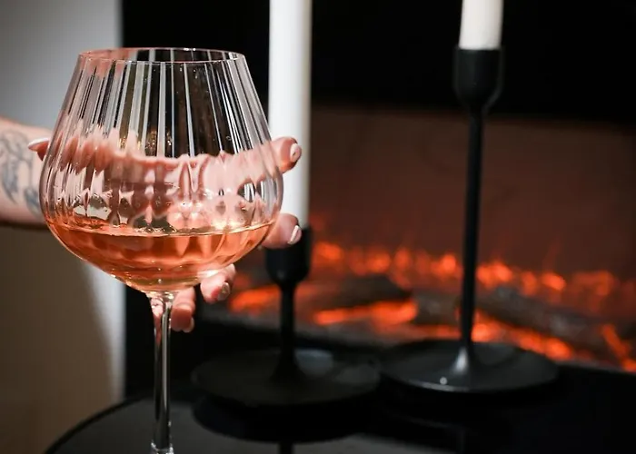 公寓 Studioluxcannes - Premium Avec Baignoire A Cannes, A 2 Min Et Palais Des Festivals 戛纳